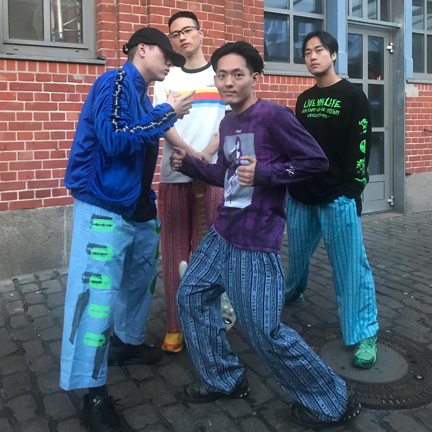 유니크한 무드의 혁오 패션👨👨👦👦🎸 이미지4