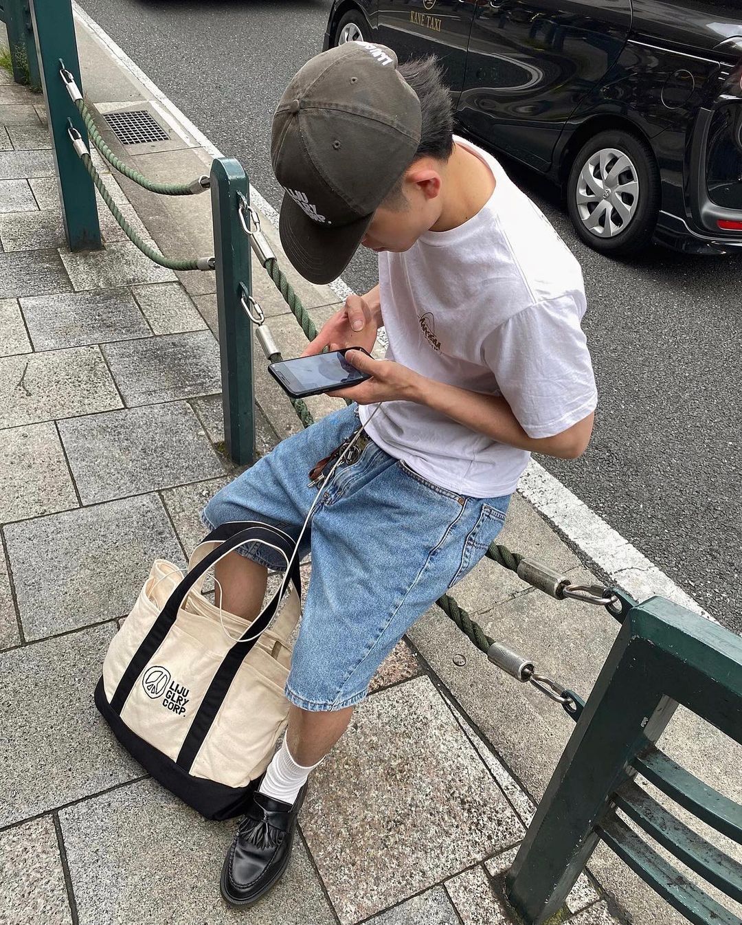 간단하게 메는 배색 토트백💼 이미지