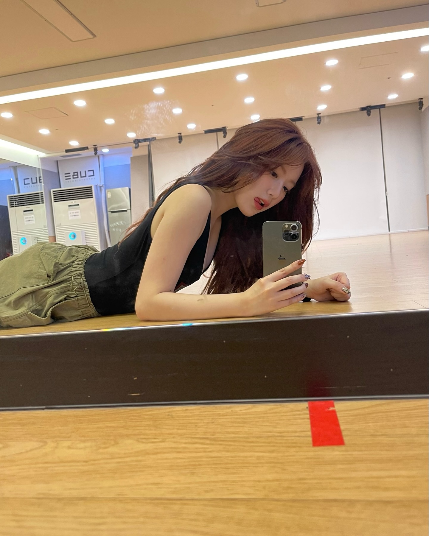 셀럽 여름 필수템☑️블랙 민소매 이미지