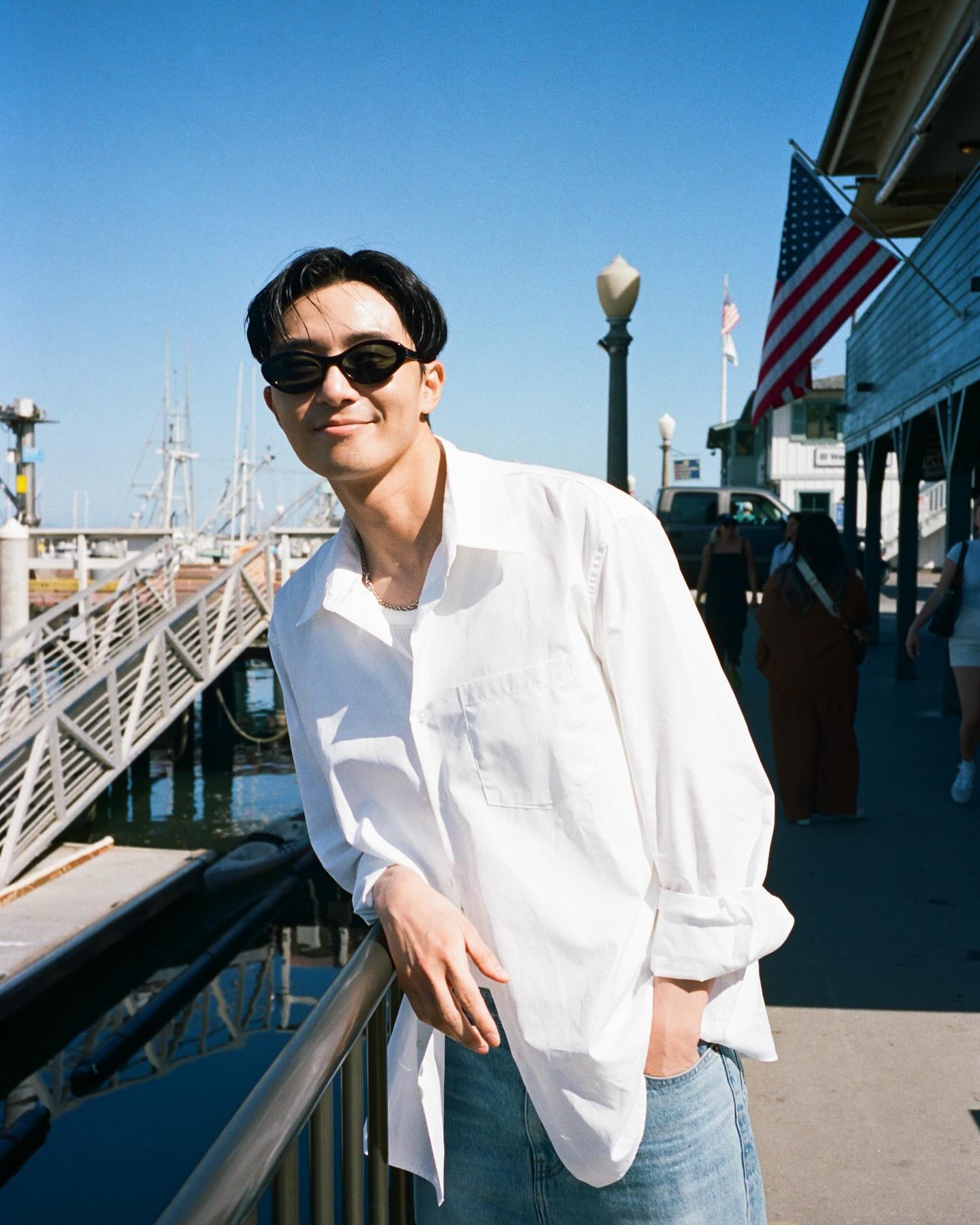 존잘러들의 선글라스 활용법😎☀️ 이미지"