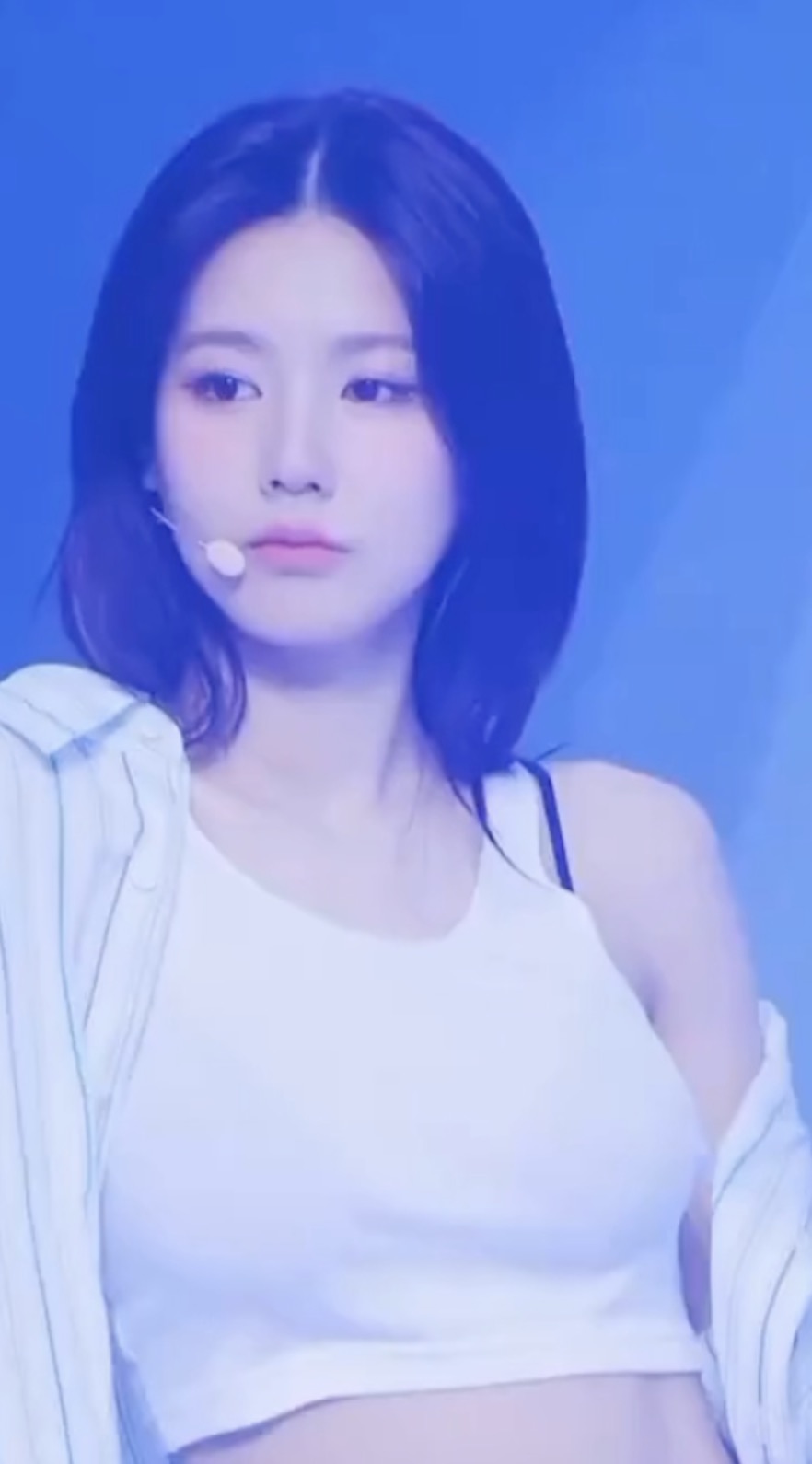 중단발 스타일링 찰떡인 미연💙✨ 이미지