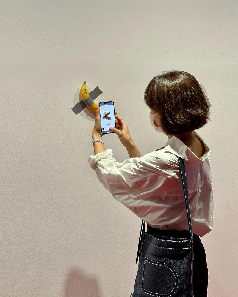 효진언니 애정템🤍화이트셔츠
셔츠로 미니멀룩 완성해봐✨ 이미지2