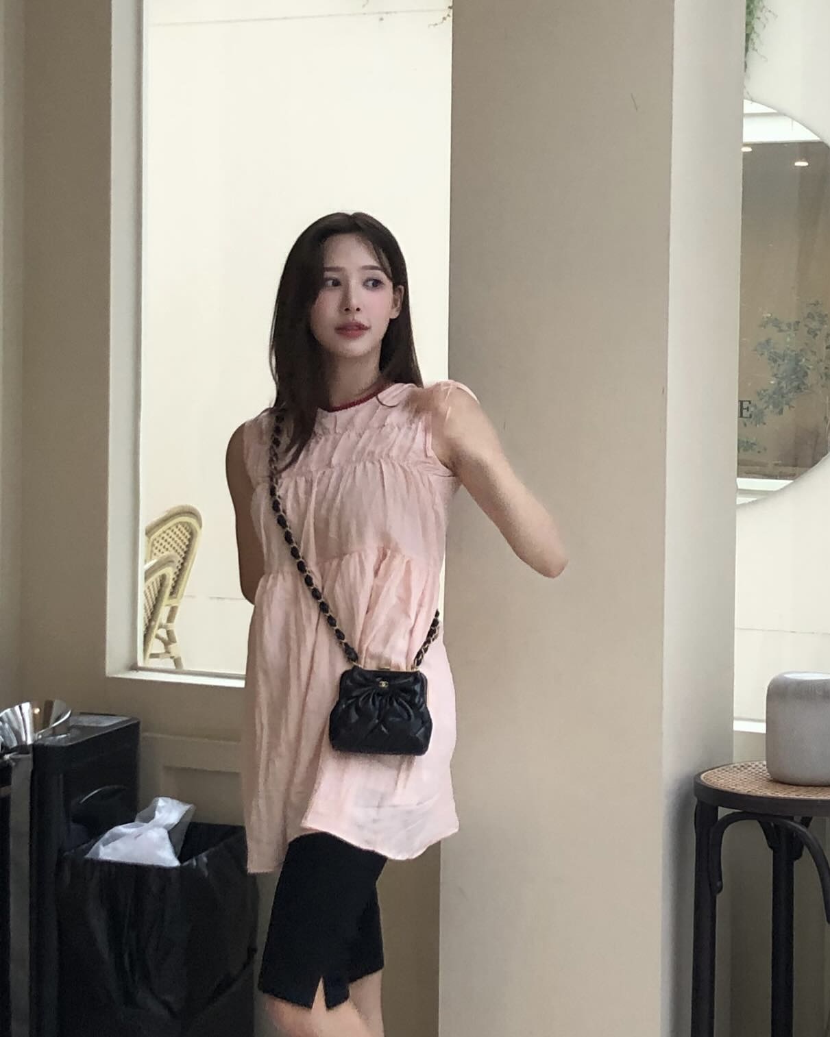 원피스&팬츠 레이어드 조합🤍 이미지"