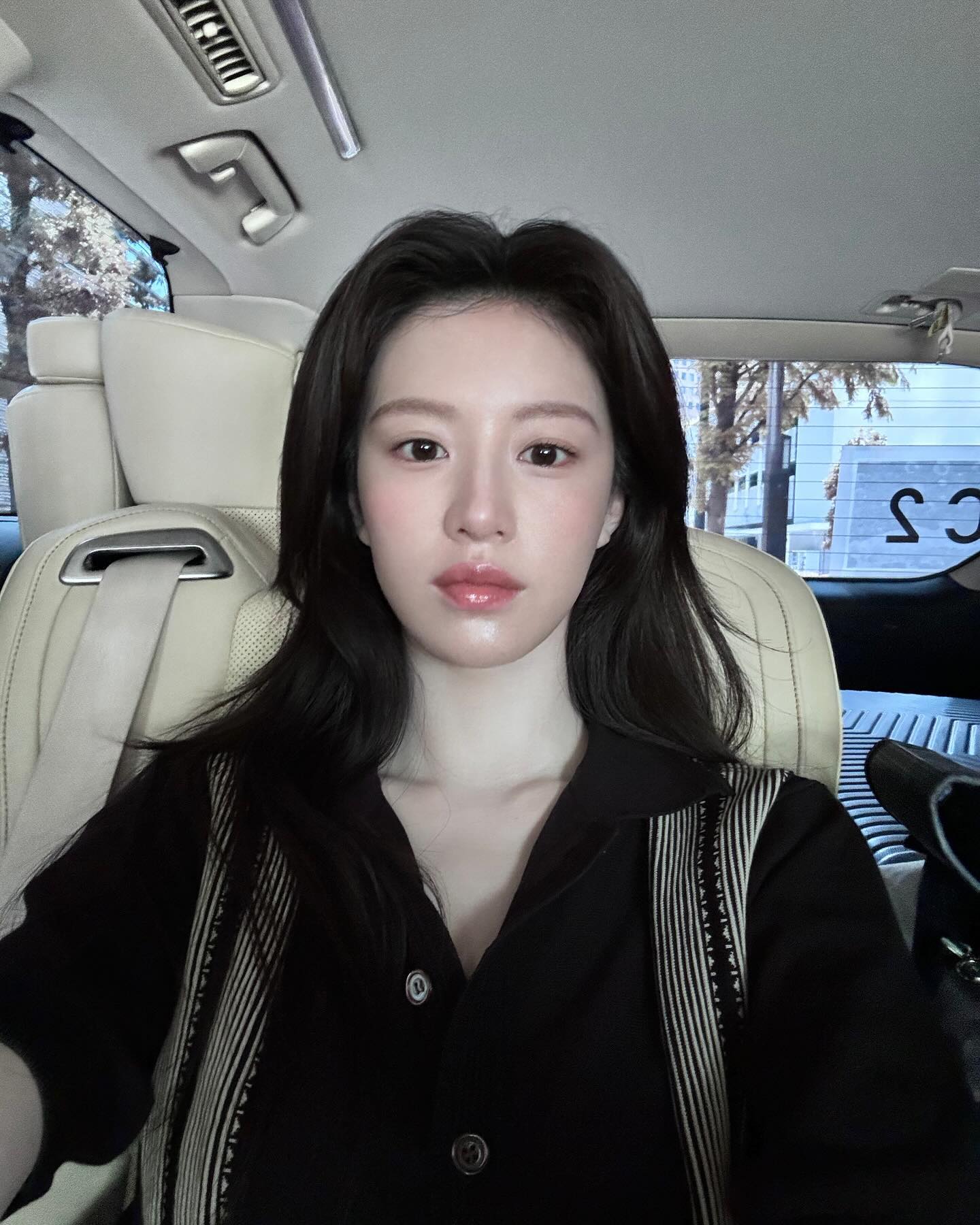 무결점 미모 고윤정🖤여행 모먼트 이미지