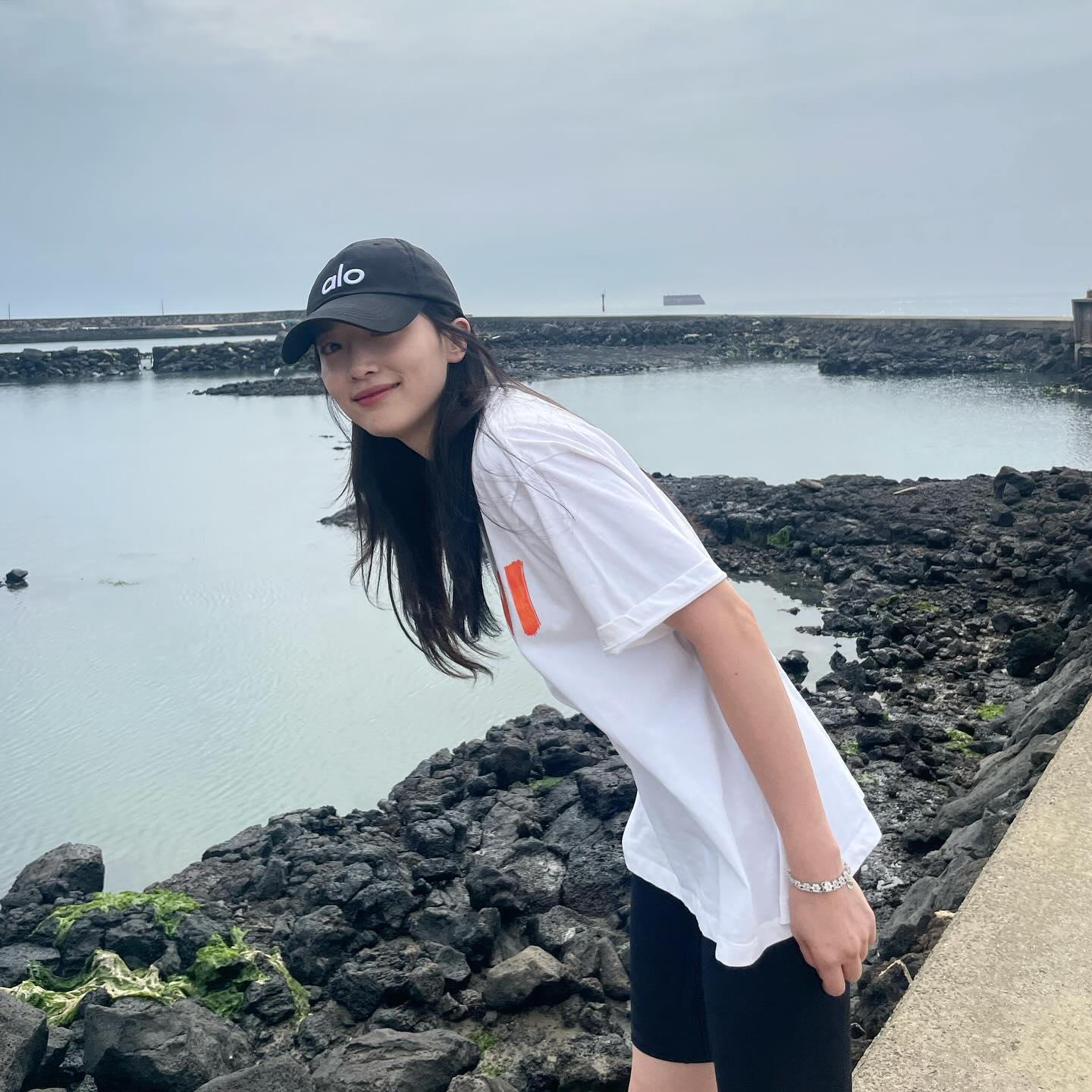 Alo가 한국에도 온다?!🖤
셀럽들의 애정템 Alo를 국내에서도 만날 수 있다는 소식🔥 이미지