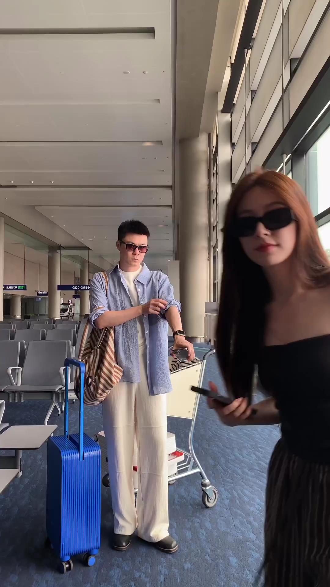 연인과 함께 여행가서 찍기 좋은 릴스👩‍❤️‍👨시밀러룩 맞춰입고 @도전각?🔥 이미지