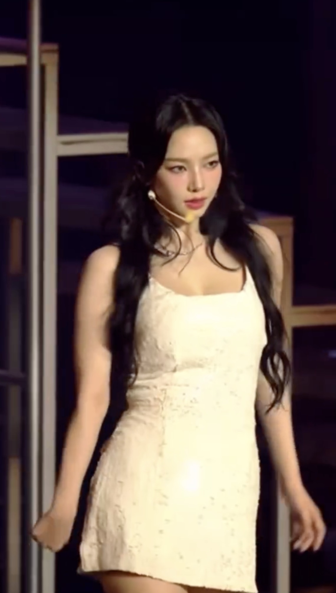 도깨비불 카리나는 항상 레전드❤️‍🔥 이미지