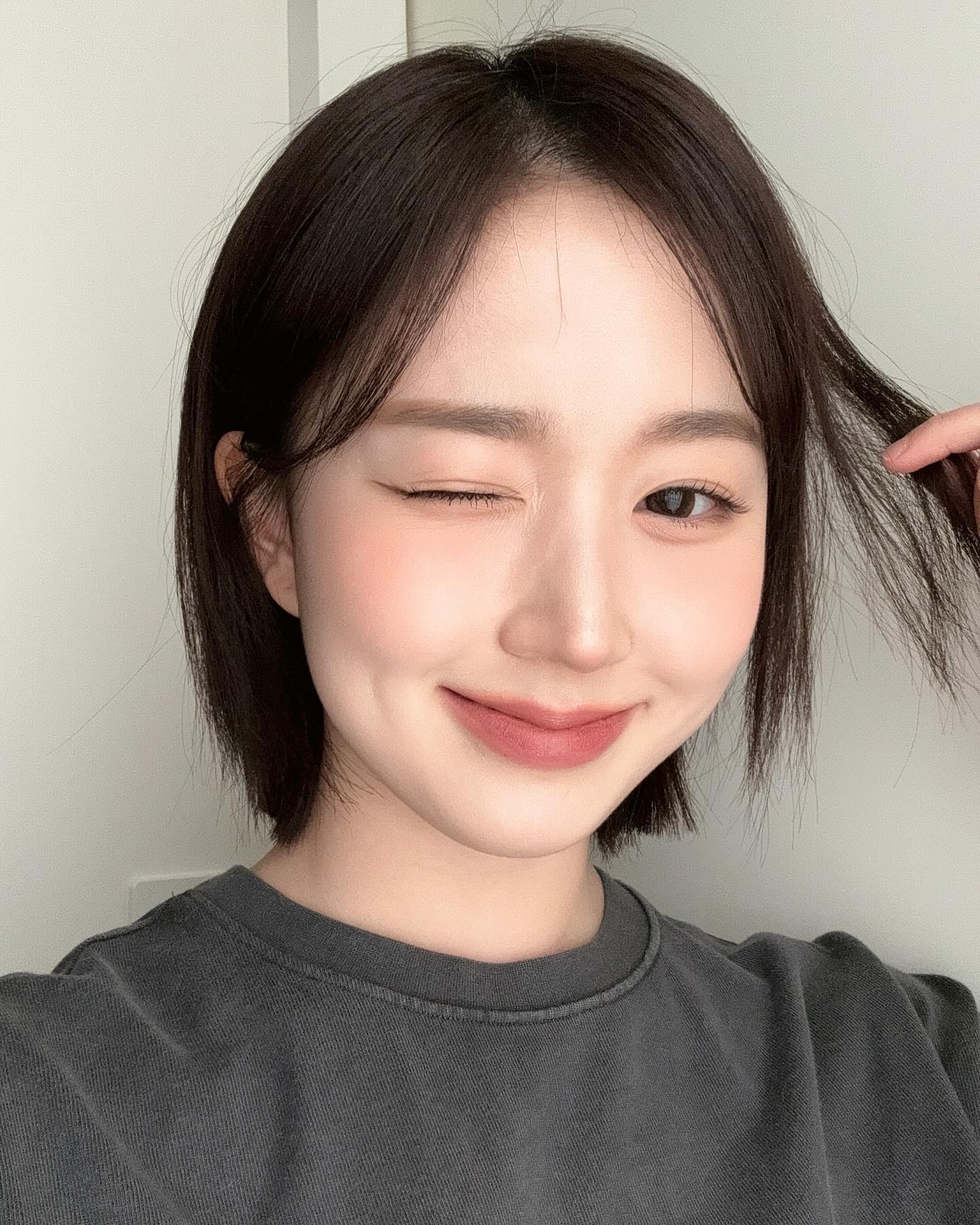 연관 토픽 이미지