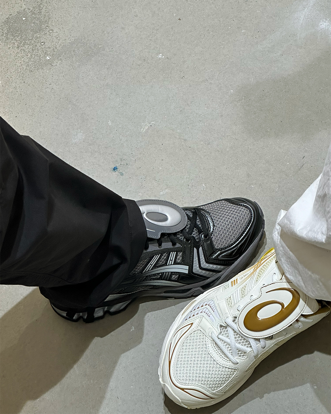 아식스x더뮤지엄비지터👟첫 협업
젤-카야노 14🖤💙💛귀여운 텅 포인트👅7/25 발매 #광고
 
아식스와 더뮤지엄비지터의 첫번째 글로벌 협업 모델인 아식스 X 더뮤지엄비지터 젤-카야노 14는 오는 7월 25일 아식스 공식 온/오프라인 스토어와 더뮤지엄비지터 공식 온/오프라인 스토어에서 한정 수량으로 국내에서 먼저 만나볼 수 있으니 놓치지 마세요! 이미지9