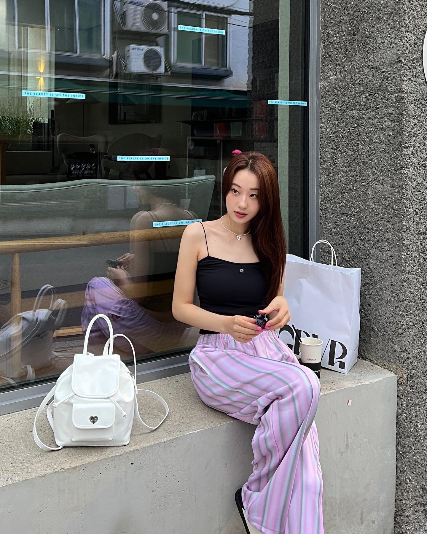 블랙 나시엔 목걸이 포인트룩🖤📿 이미지5