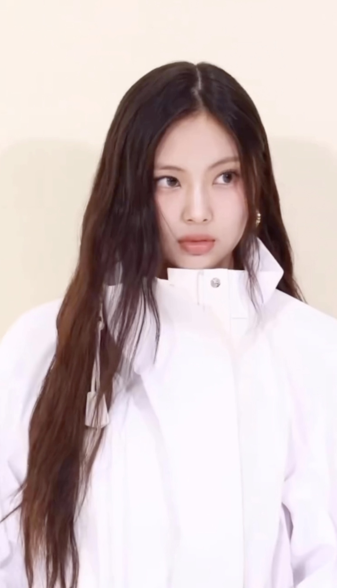 루이비통 걸 혜인의 모델 모먼트✨ 이미지