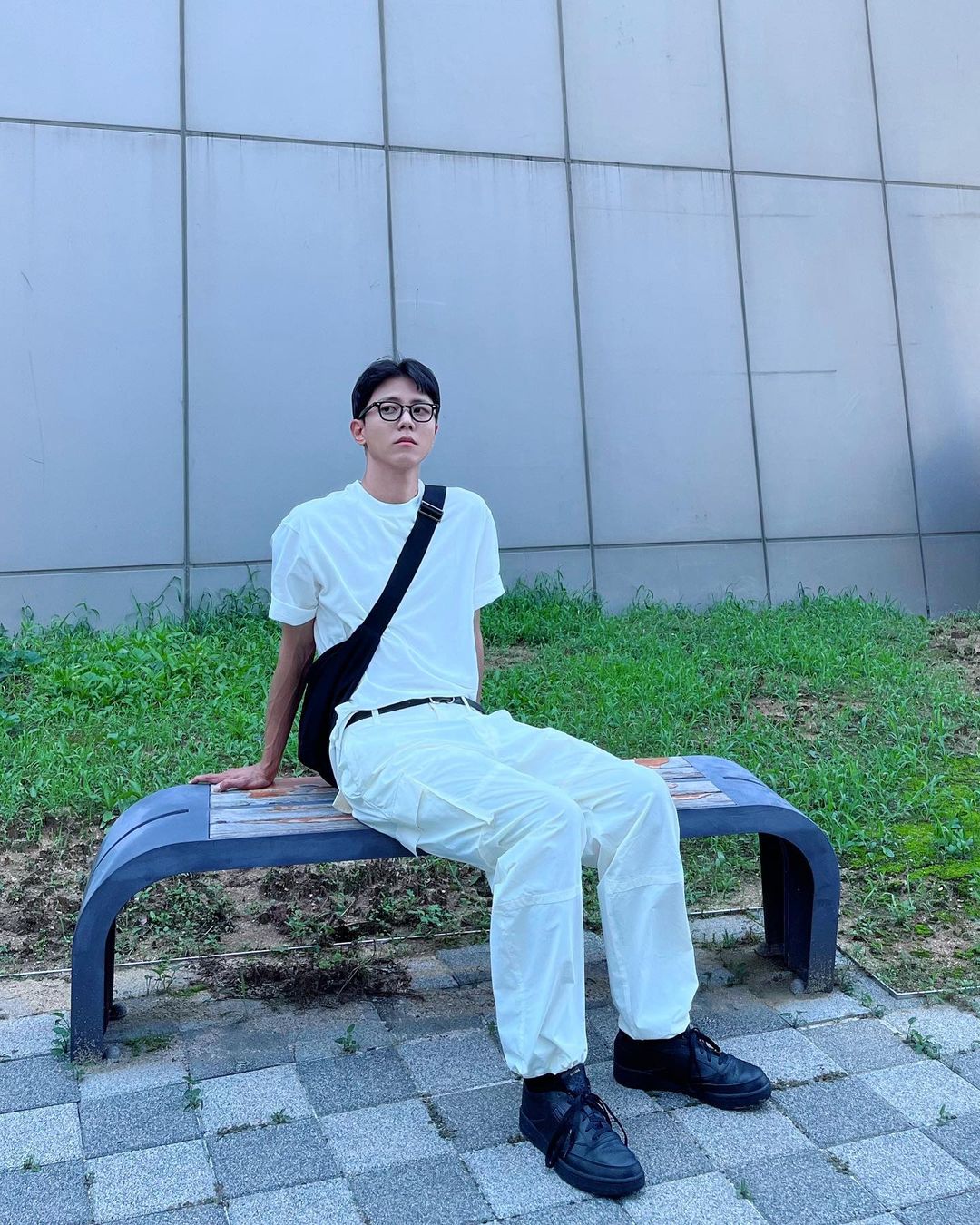심플하게 티셔츠 넣입🕸️ 이미지
