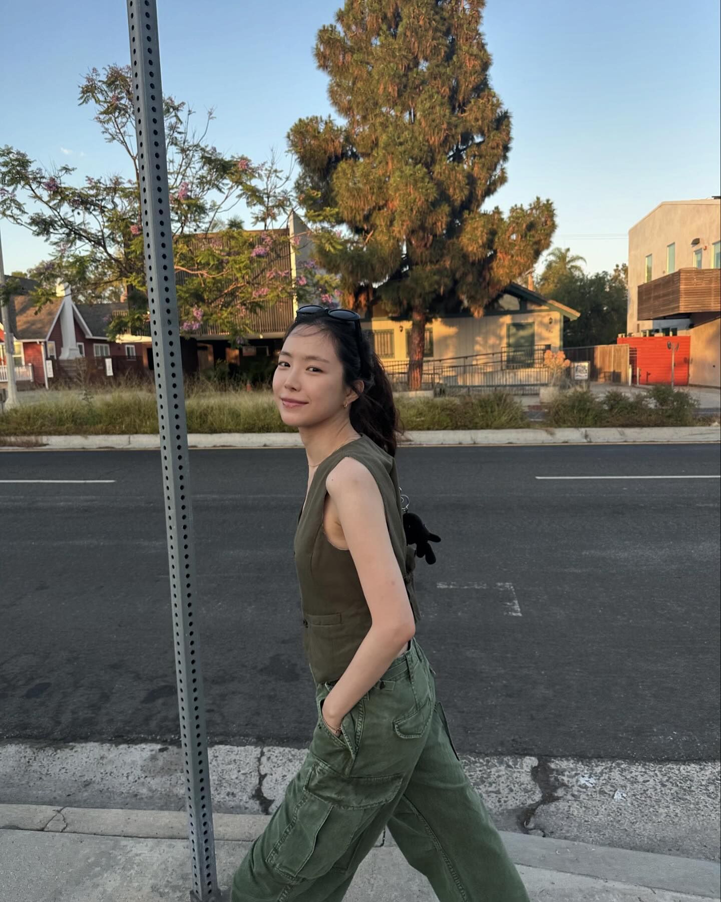 카고팬츠 미니멀하거나, 힙하거나🐸🖤 이미지