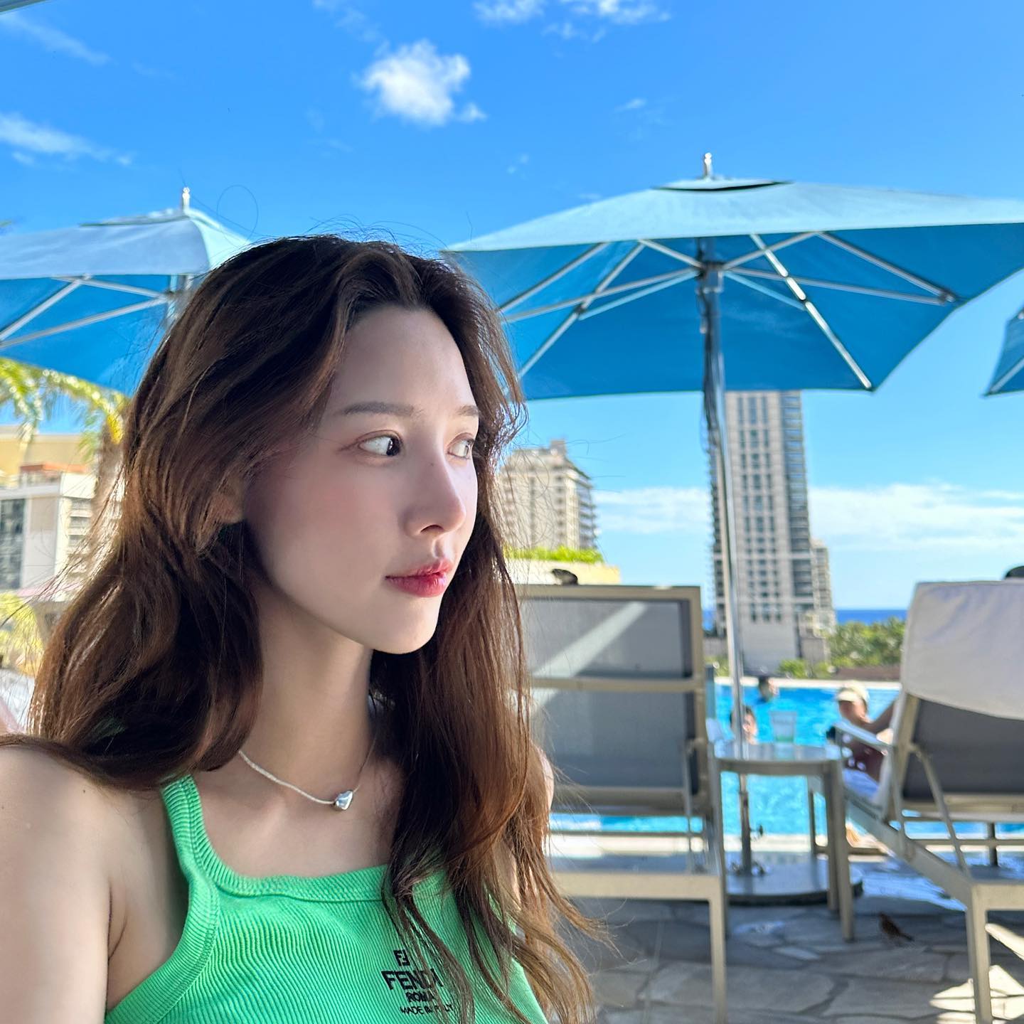 연관 토픽 이미지