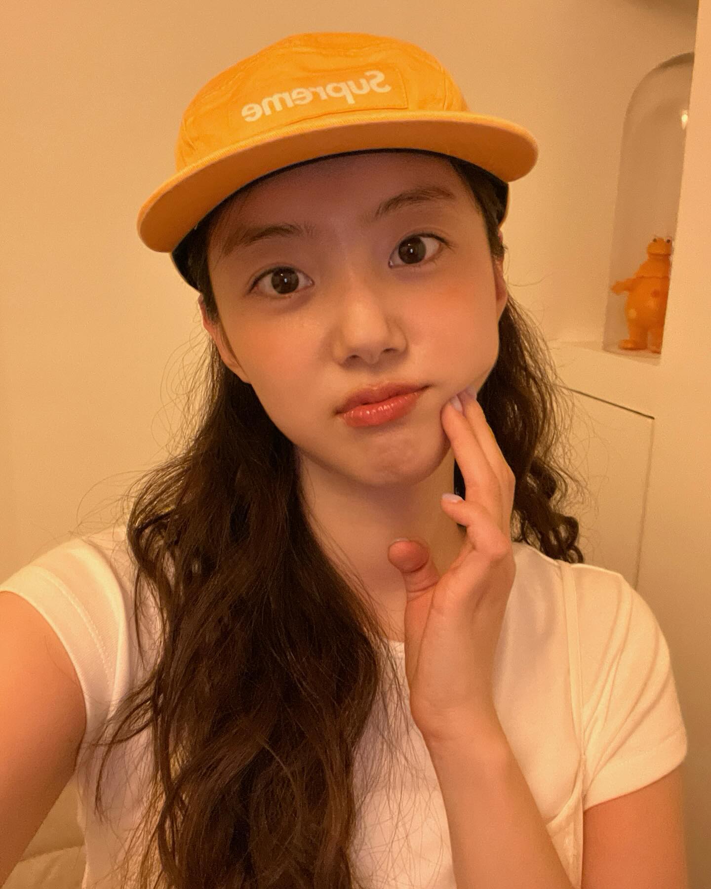 본격 폭염인 8월의 시작☀️💦
햇볕으로부터 구원해 줄 브랜드 볼캡 기본템 추천 5가지🧢

1. 슈프림 S 로고 6-패널 볼캡

2. MLB 뉴욕양키스 볼캡

3. 폴로 랄프 로렌 코튼 치노 볼캡

4. 슈프림 캠프 캡

5. 이미스 뉴로고 볼캡 이미지7