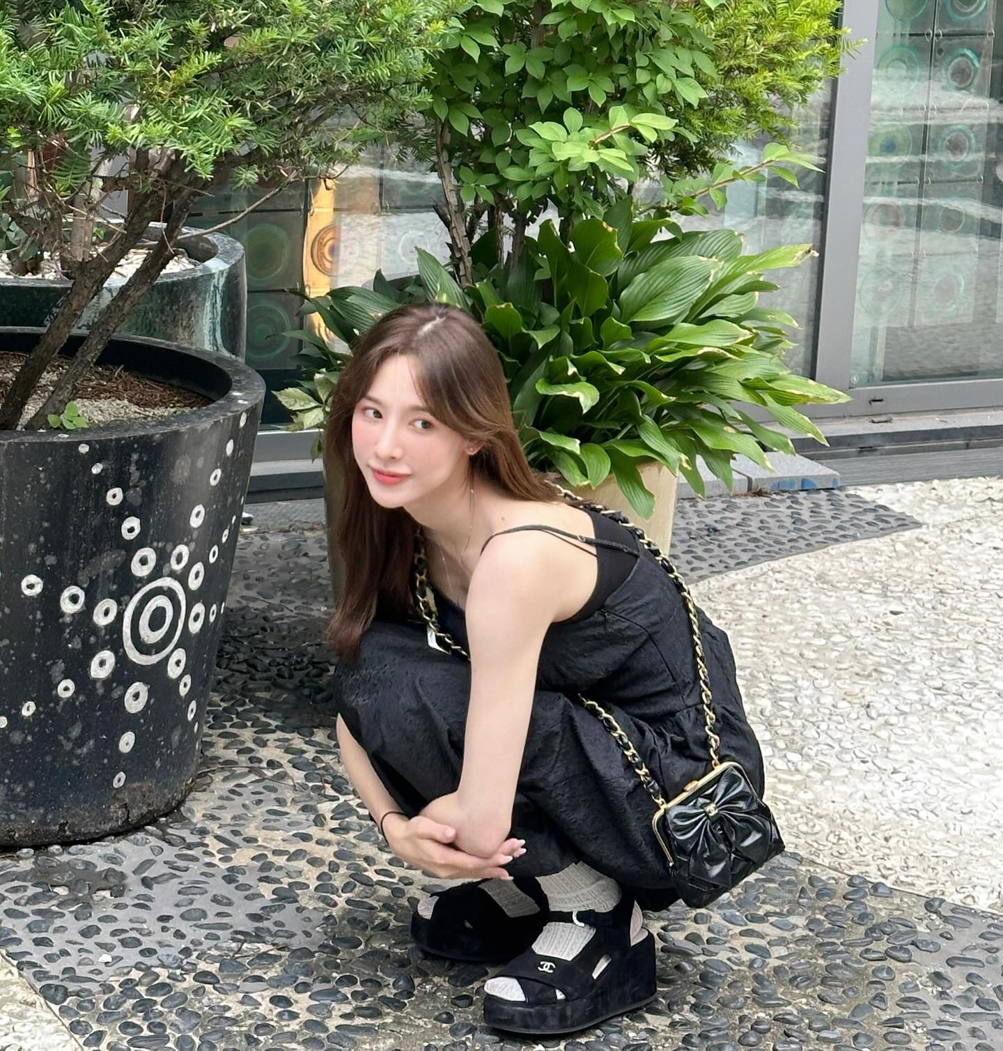 여름에도 답답하지 않게🖤올블랙 이미지