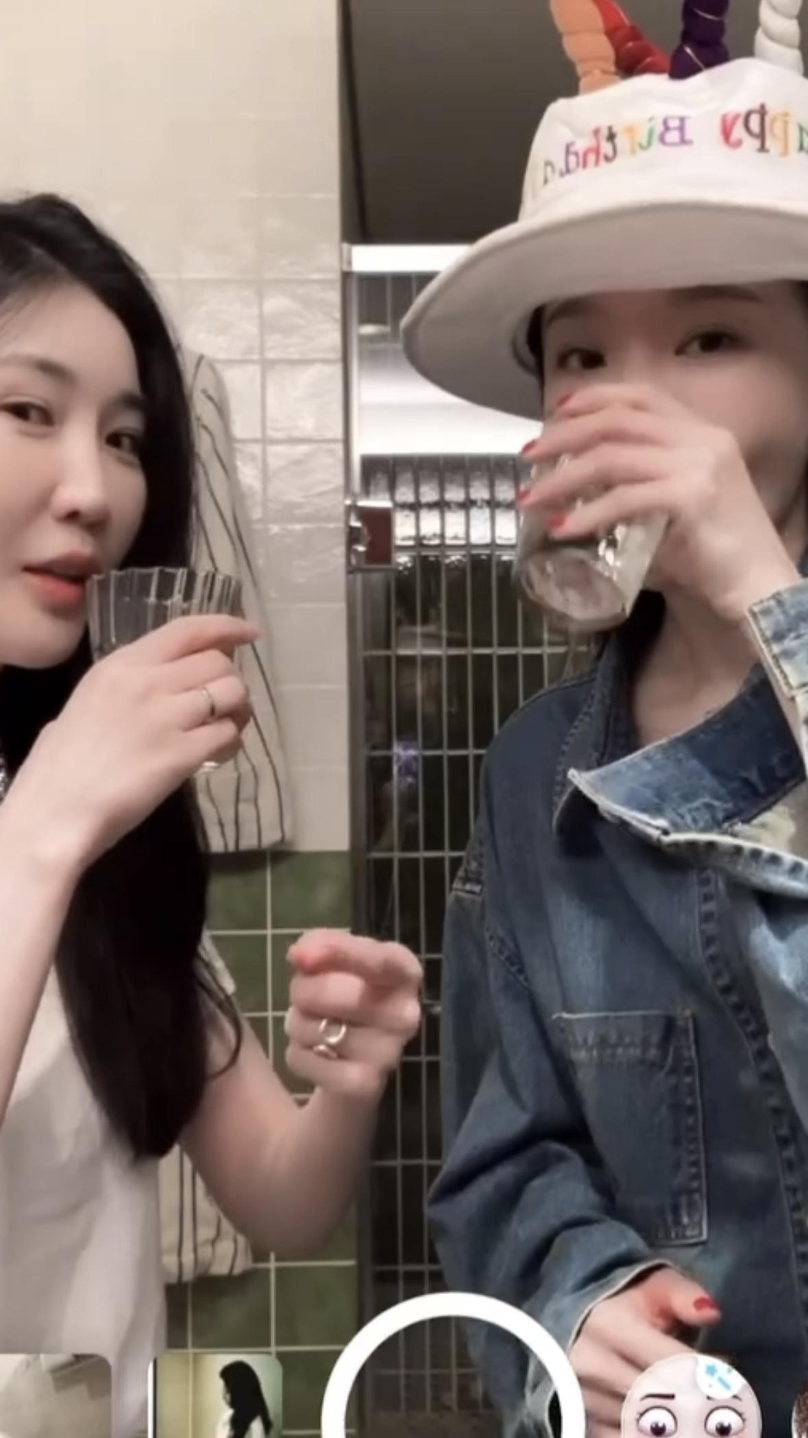 개그듀오 다비치👯‍♀️
@친구야 이거 같이하자ㅋㅋㅋ🤍 이미지