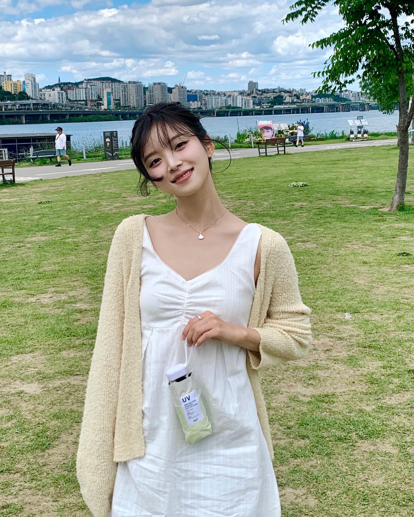 불가리 디바스드림💎@고급짐✨
언니들 문신템 목걸이🤍 우아한 포인트 부채꼴 실루엣🪭 이미지4
