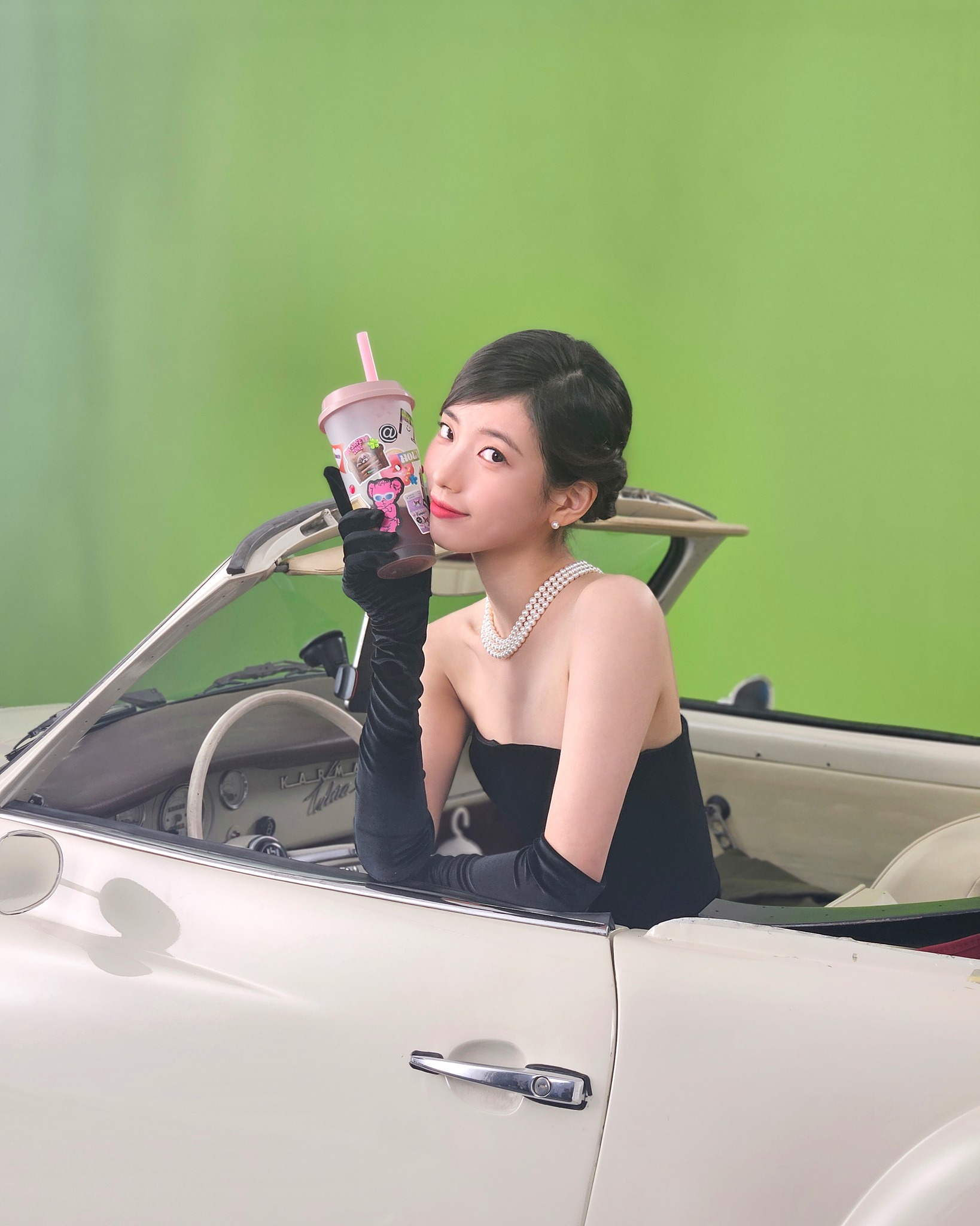 헤이딜러 현장사진📸@수지
오드리 숮❤️ 너무 예쁘잖아🥹 이미지