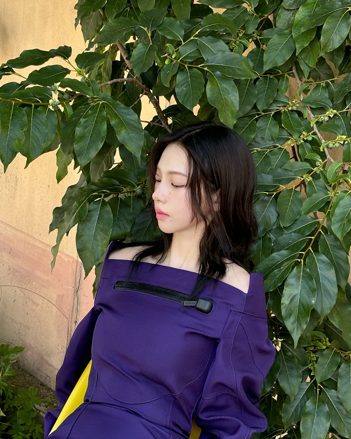 취향별로 갈리는 카리나 헤어🙍🏻‍♀️🖤
난 4번째..💜 이미지5