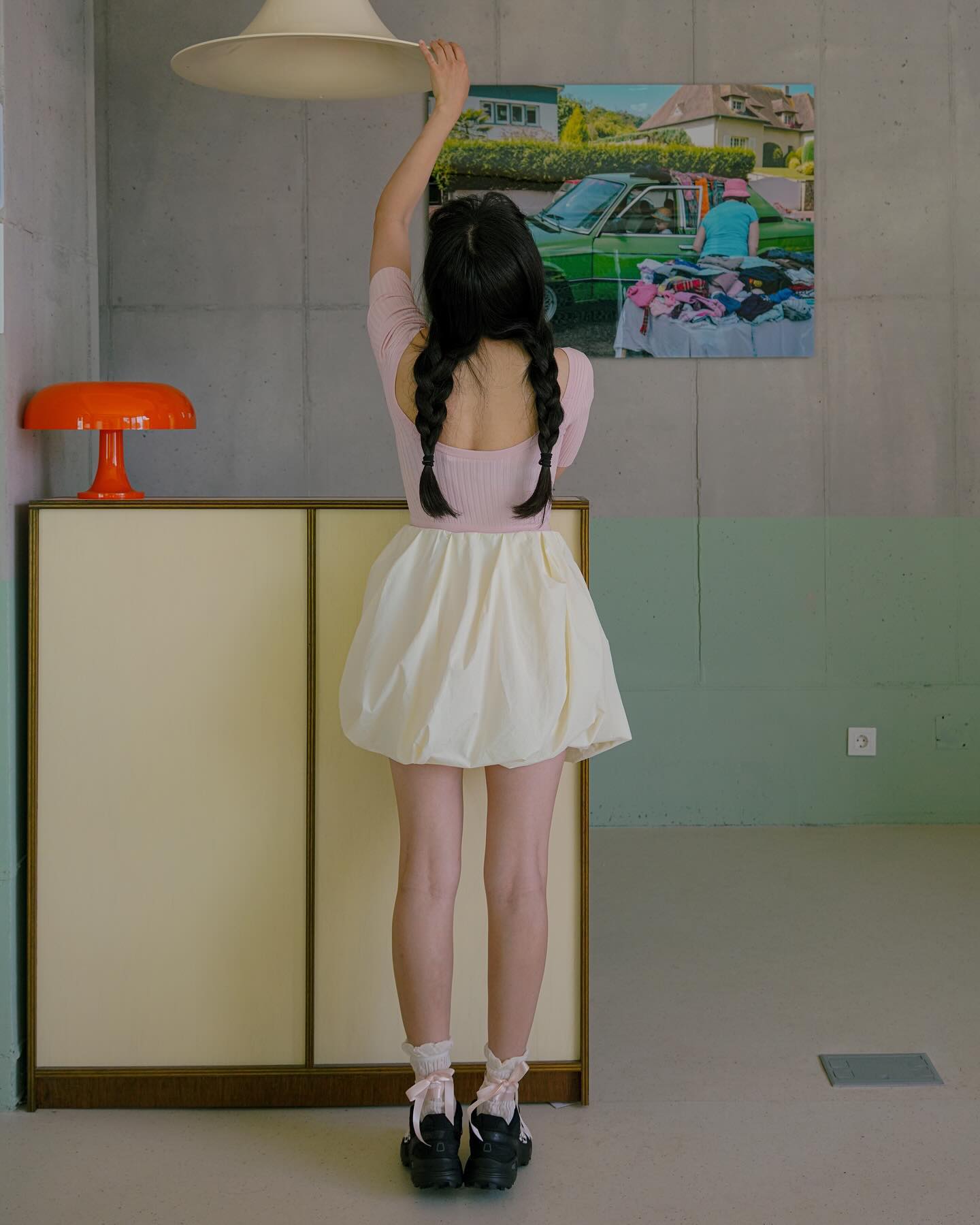 셀럽들은 살로몬 운동화 신는다👟 이미지"