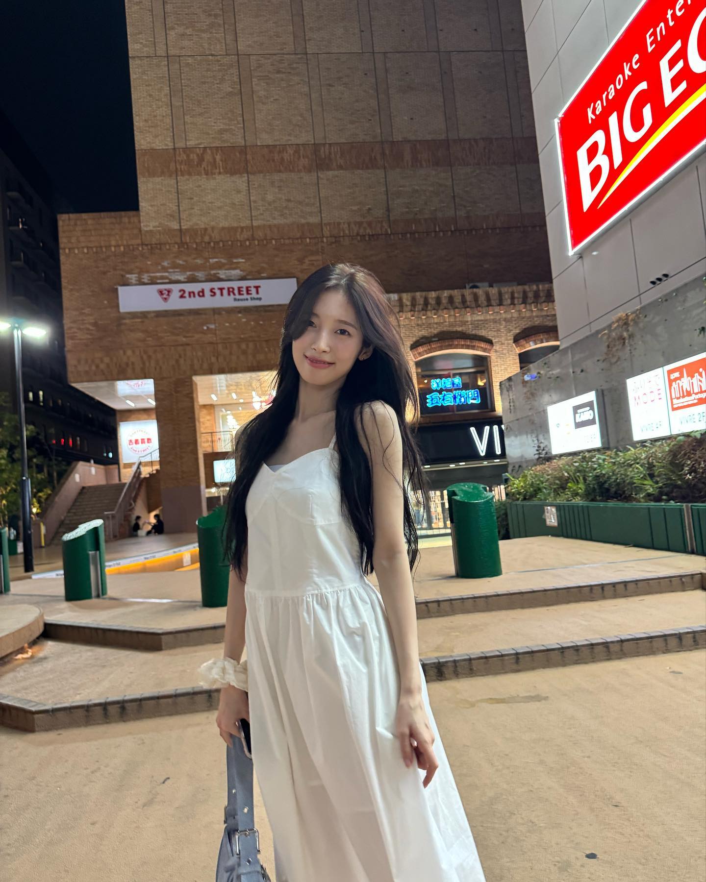 여름철 코디 고민 끝!🤍화이트 룩 이미지
