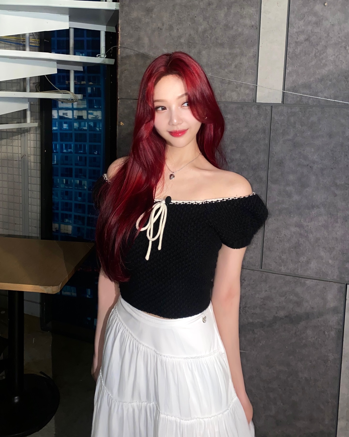 화이트 롱스커트로 감성 더하기🦢 이미지4