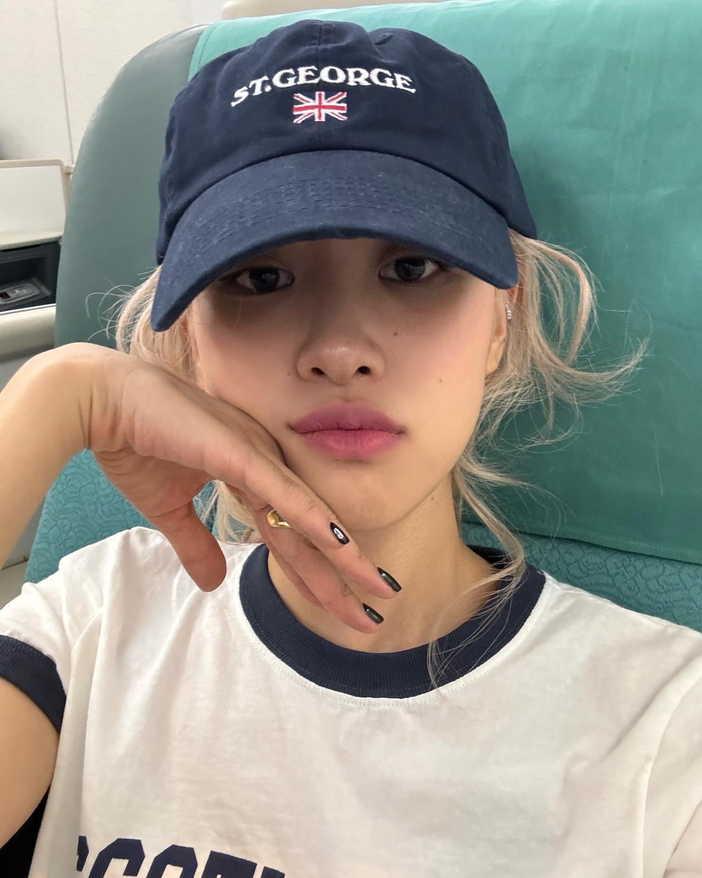 어떤 링거티가 좋을까?👕💙
러블리하고 힙한 반팔템❤️여름 데일리룩으로 골라 이미지