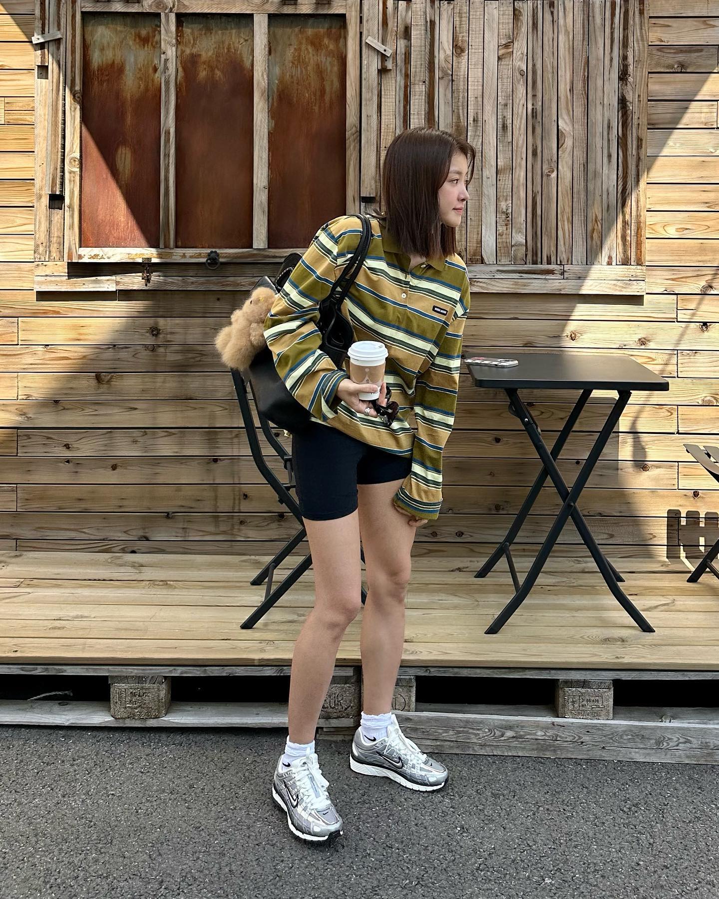 셀럽 여름 데일리🖤바이커 쇼츠 이미지8