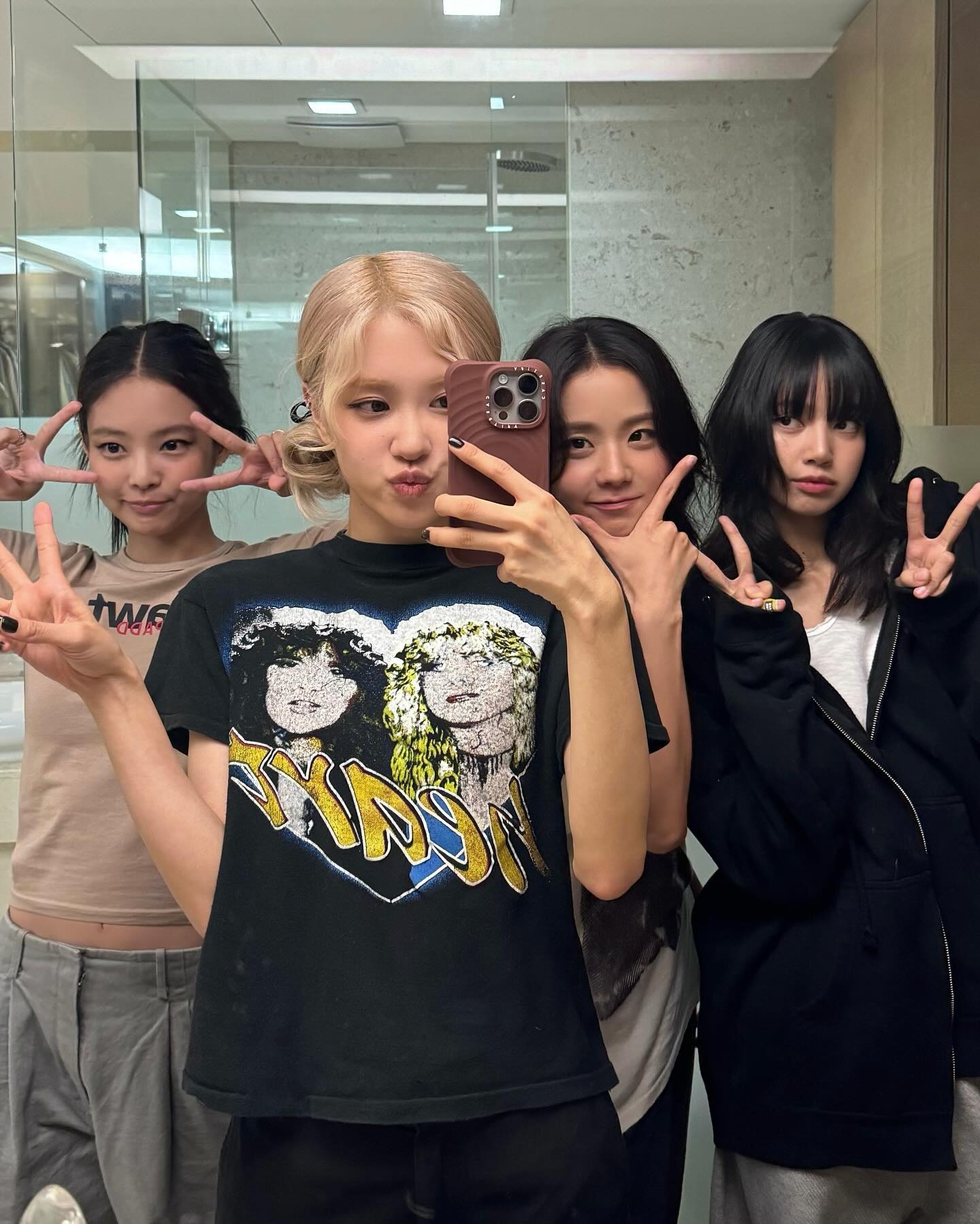 나만의 취향 가득📱🤎폰케이스
이제는 폰케이스로 나를 표현해보기🩷 이미지