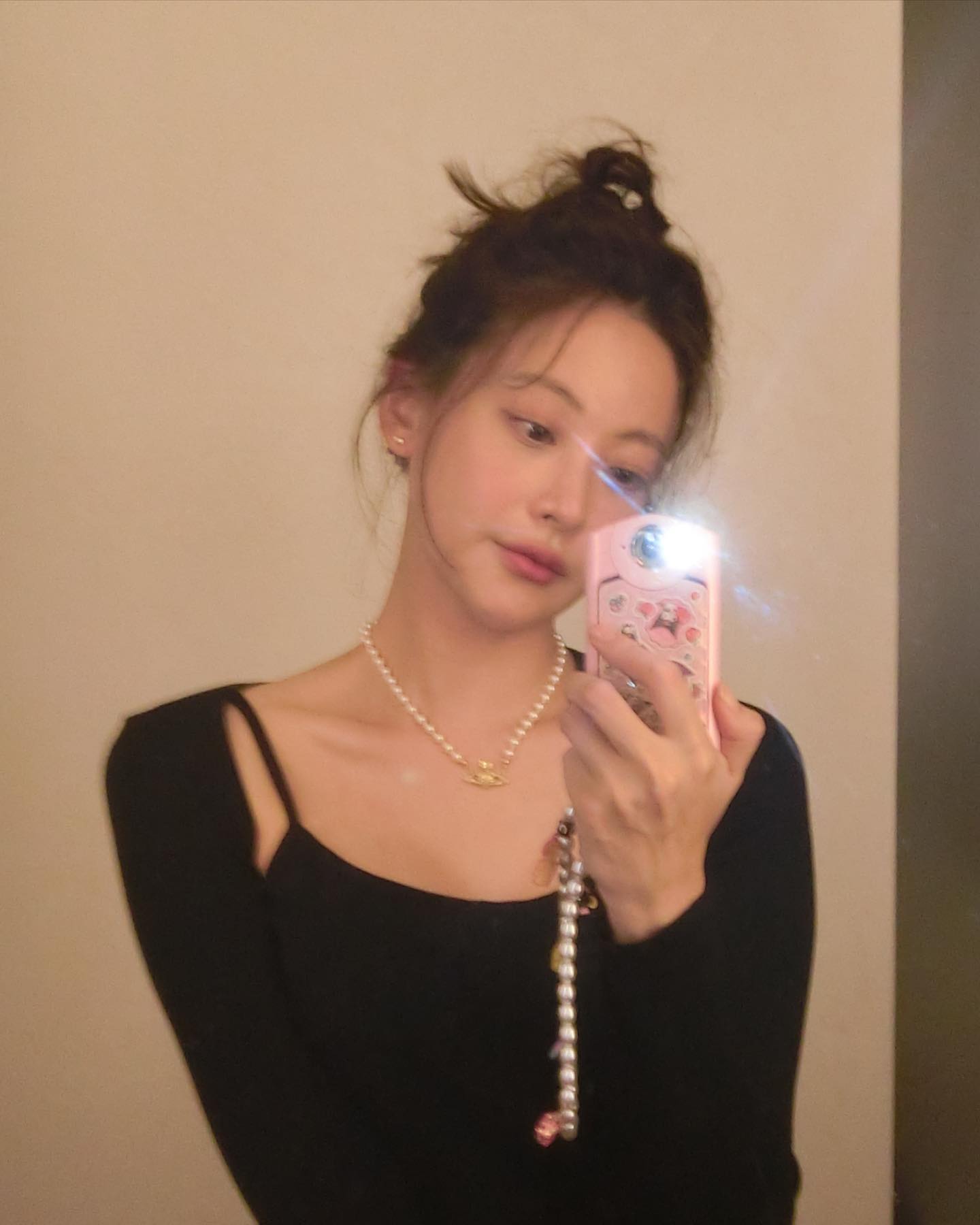 언니들 애정템🪐비비안웨스트우드 목걸이 이미지4