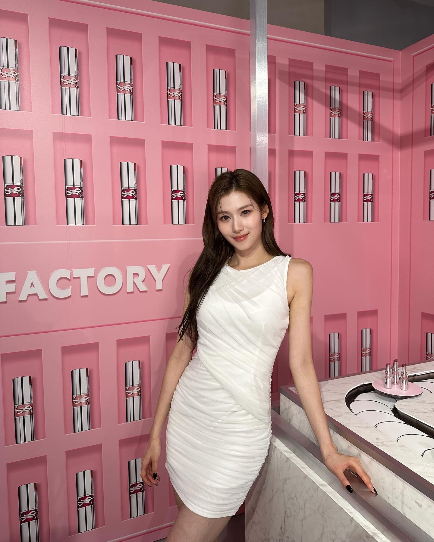 사나