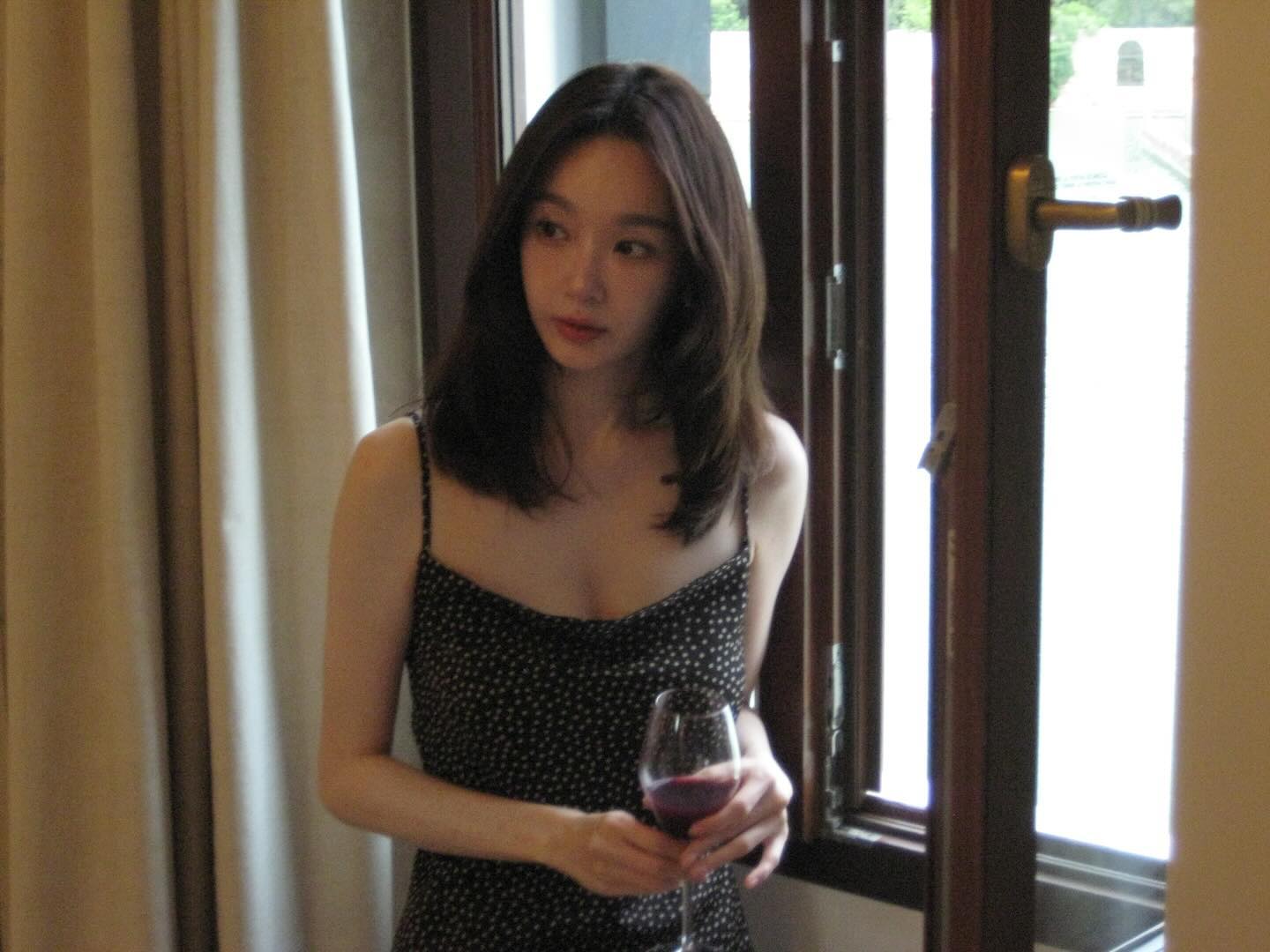 앞머리 없는 중단발은 레이어드컷으로✨ 이미지