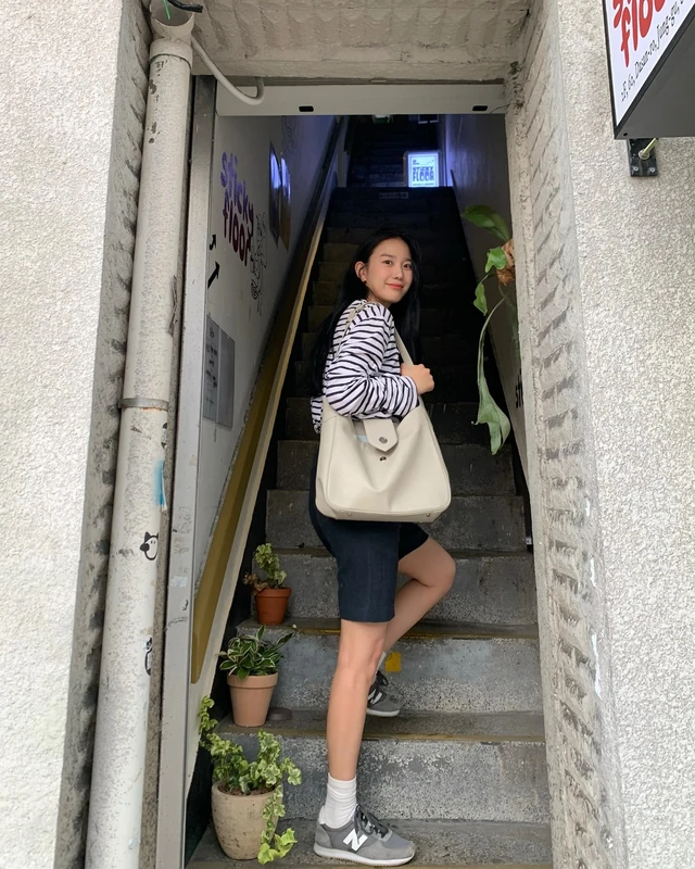 연관 토픽 이미지