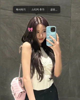 셀럽들의 셀꾸 따라하기🎀🤳🏻도전
이미지에서 인물을 꾹 눌러 복사하기 팝업과 함께 캡쳐하면 끝💥 이미지