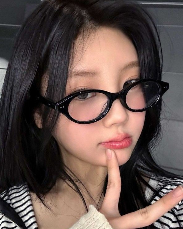 스타일 완성의 포인트👓안경 이미지"