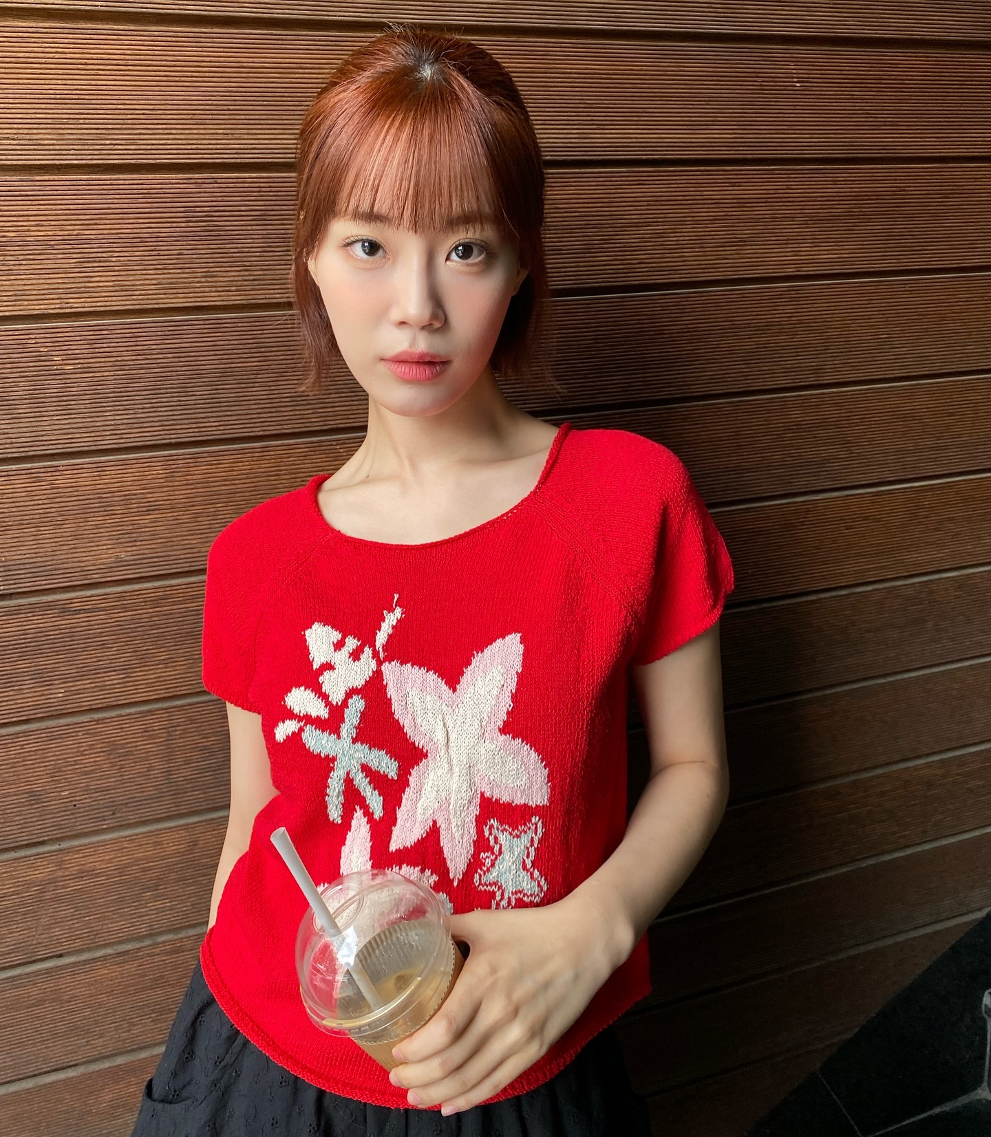 여름과 가을 사이❤️강렬한 레드 반팔니트 이미지