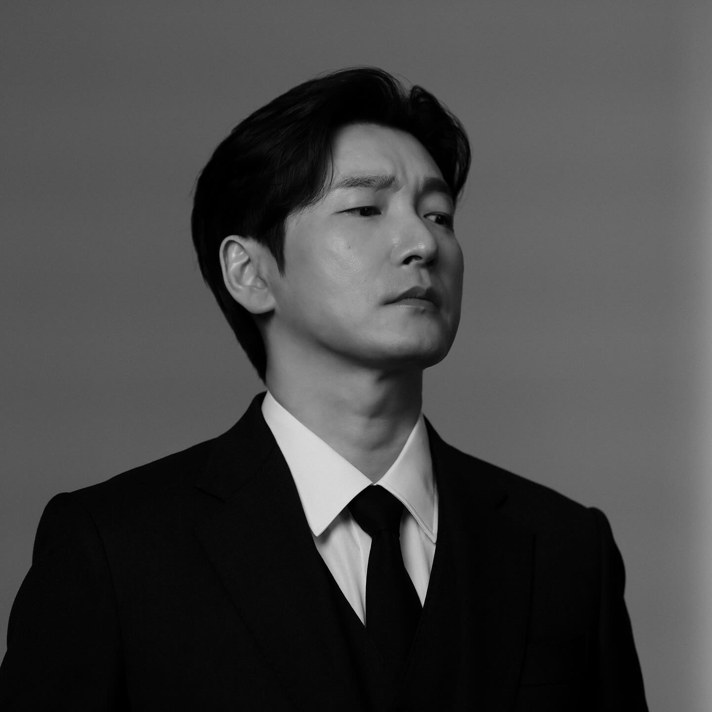 믿보배 조승우의 햄릿이라니👀🩶

조승우가 연극 ‘햄릿’의 주인공 ‘햄릿’역으로 캐스팅됐습니다. 그동안 뮤지컬, 드라마, 영화를 오가며 폭넓게 활동했지만 연극 출연은 24년 만에 처음인데요. ‘햄릿’은 오는 10월 18일부터 11월 17일까지 예술의전당 CJ 토월극장에서 상연됩니다. 이미지3