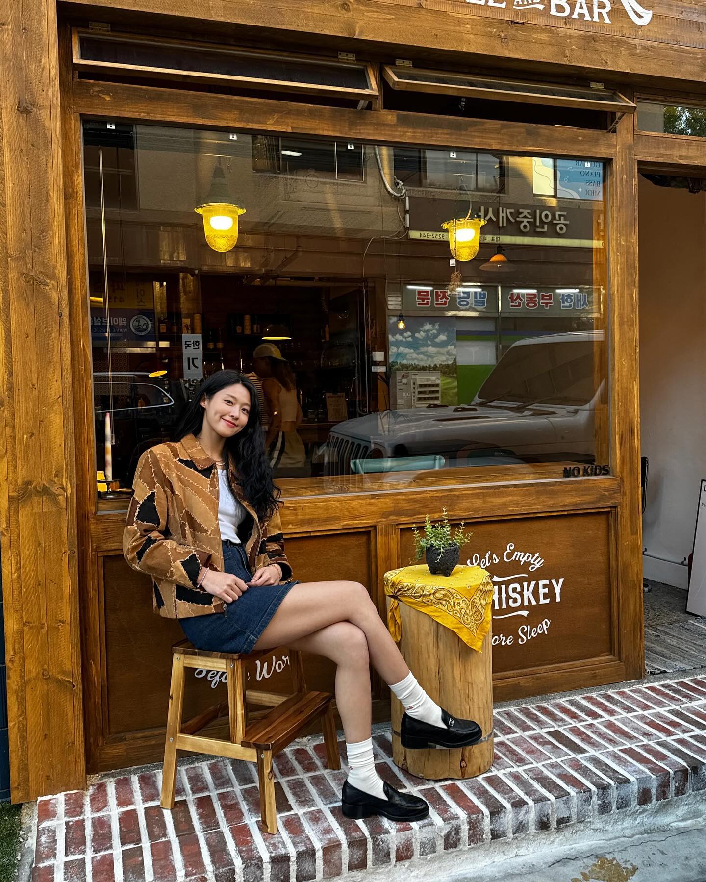 가을 휘뚜루템💙데님스커트룩 이미지