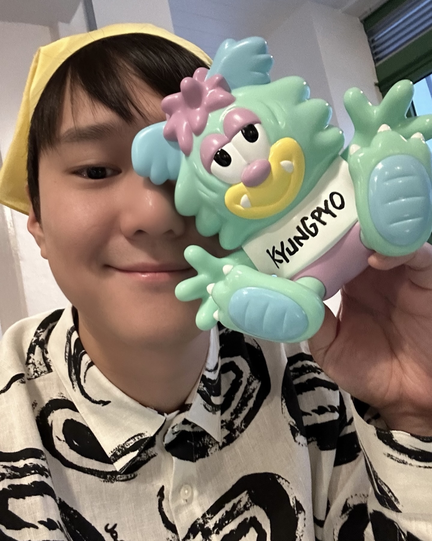 핫한 셀럽 다 모인 베르디 나이키🩵

지난 주말 베르디와 나이키의 협업 기념 디너파티가 열렸었는데요. 지드래곤과 차은우, 조세호 그리고 베르디가 함께 인생네컷을 찍는 장면이 공개되며 의외의 조합에 화제가 됐었죠. 이날 이들뿐만 아니라 고경표, 로꼬, 권은비, 이청아, 안세영 등 많은 셀럽들이 참여했는데요. 셀럽들이 전하는 그날의 생생한 디너파티 현장을 확인해 보세요! 이미지