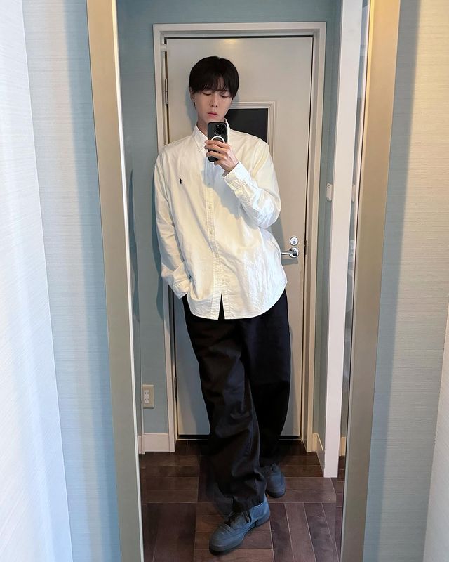깰꼼하게 화이트셔츠 갑시다👔 이미지8