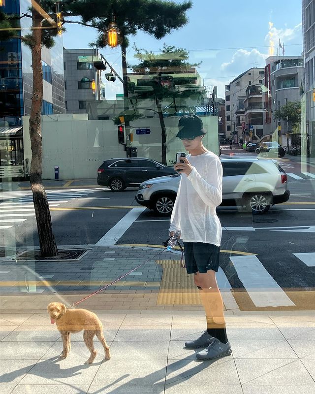 손 자주 가는 on 러닝화👟 이미지