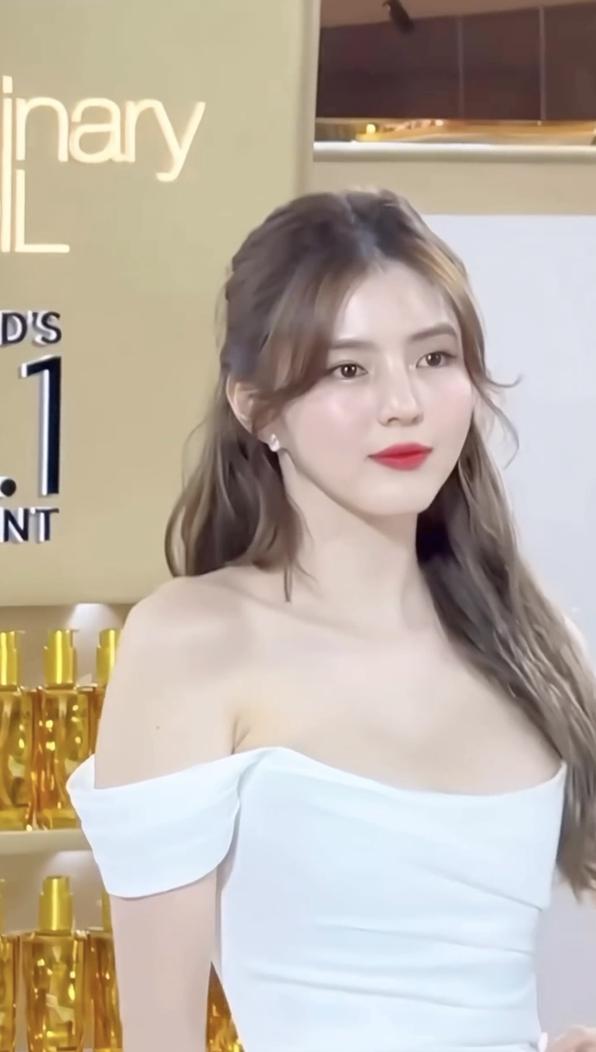 디즈니공주 같은 로레알 소희👸 이미지
