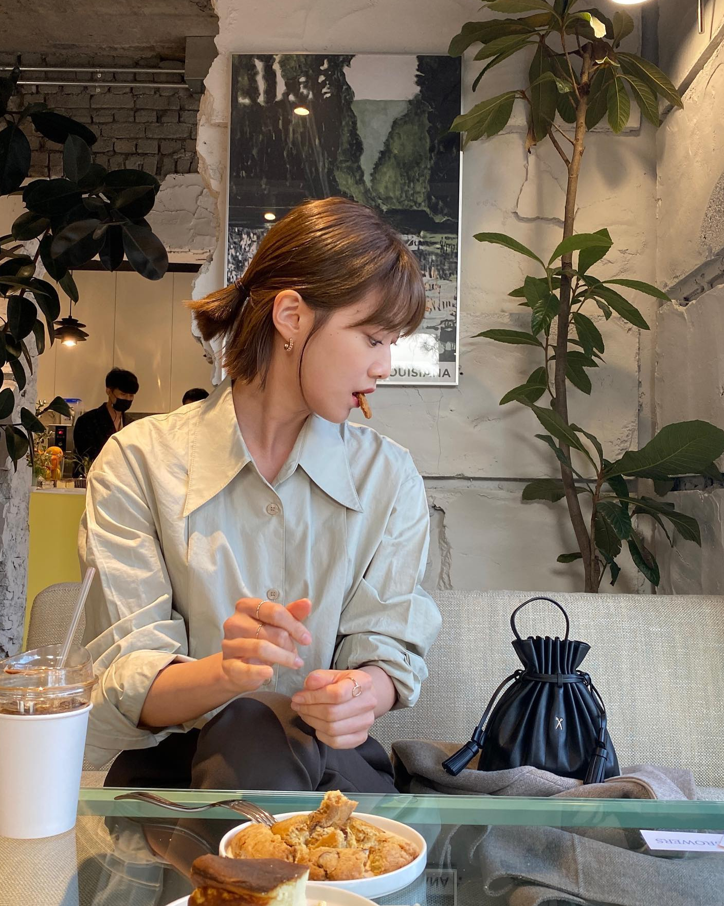 출근룩이 고민이라면?👚
손민수하기 좋은 이주우의 사복 스타일 모음✨  이미지3