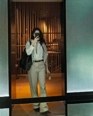 베이지 면바지 장인💛청아 언니 이미지