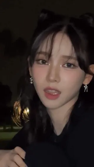 이 고양이 제가 입양하면 안될까요😻🖤 이미지