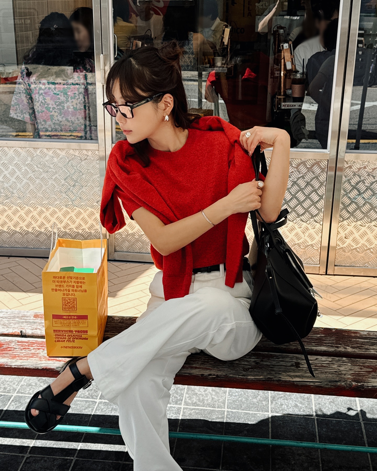 가을에는 어깨에 쓱 걸치는게 멋😎 이미지5