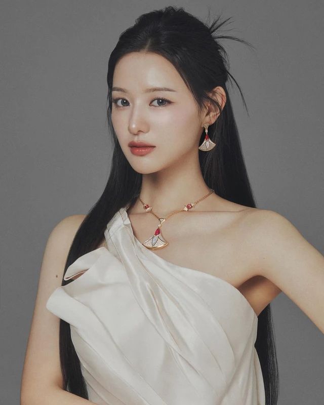 연관 토픽 이미지