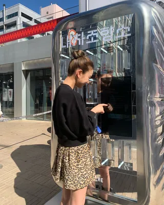 셀럽들의 레오파드 소화법🐯🤎 이미지