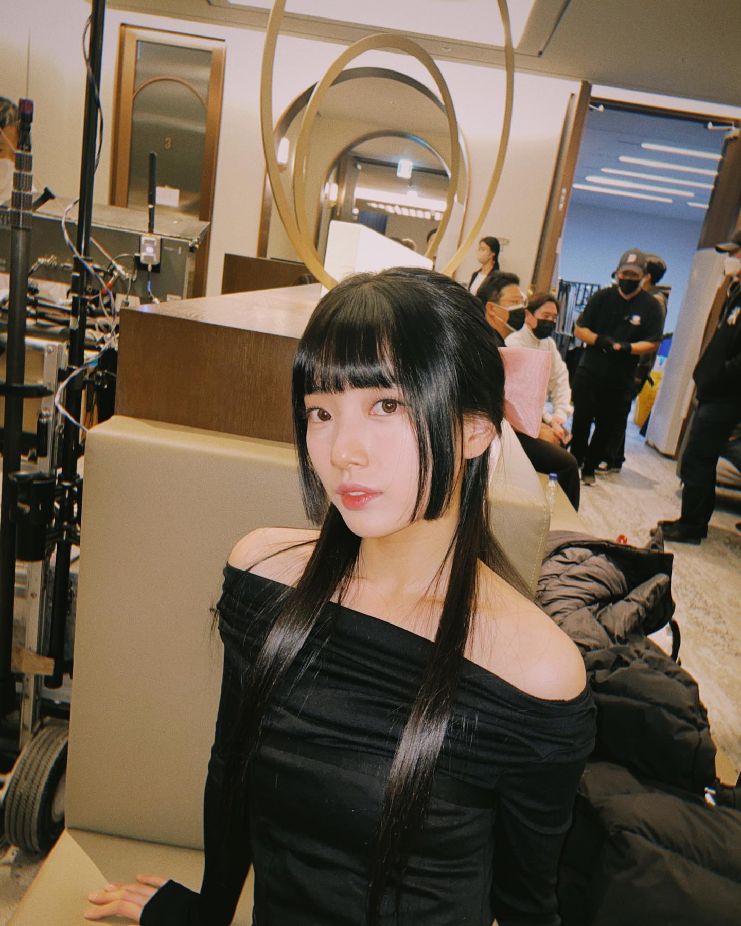 선선해진 날씨에 끌리는 풀뱅💈🖤 이미지